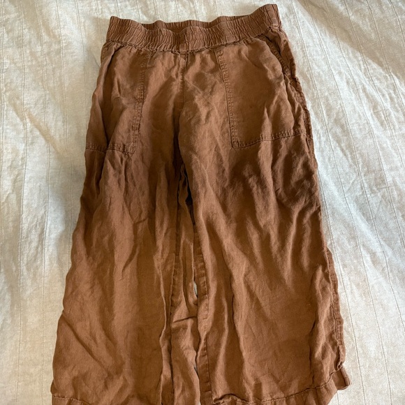notPERFECTLINEN Pants - notPERFECTLINEN Brown Cropped Pants
